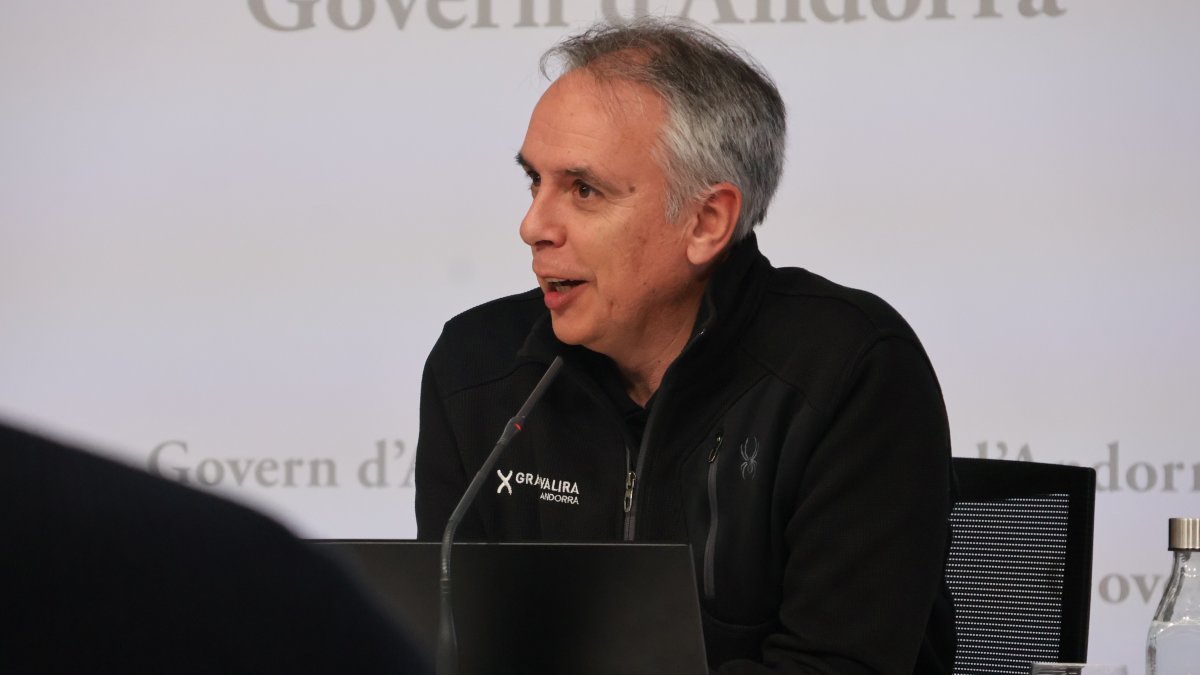 El director general del Comitè Organitzador de la Copa del Món, David Hidalgo, en roda de premsa.