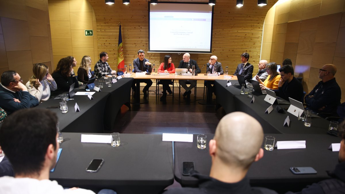 La reunió del Consell Econòmic i Social del Pas de la Casa celebrada aquest matí.