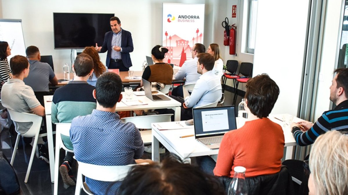 La segona edició d’Enlaira comptarà amb cinc places per a 'start-ups'