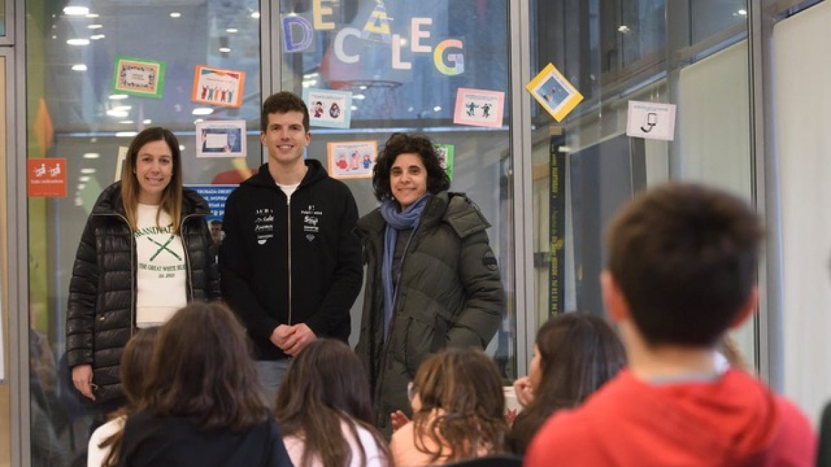 L'esquiador paralímpic Roger Puig a la xarrada a Canillo.