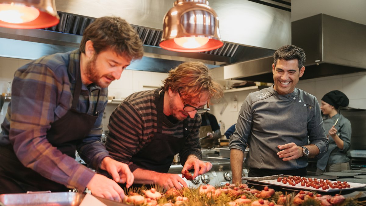 Els cuiners durant l'esdeveniment.