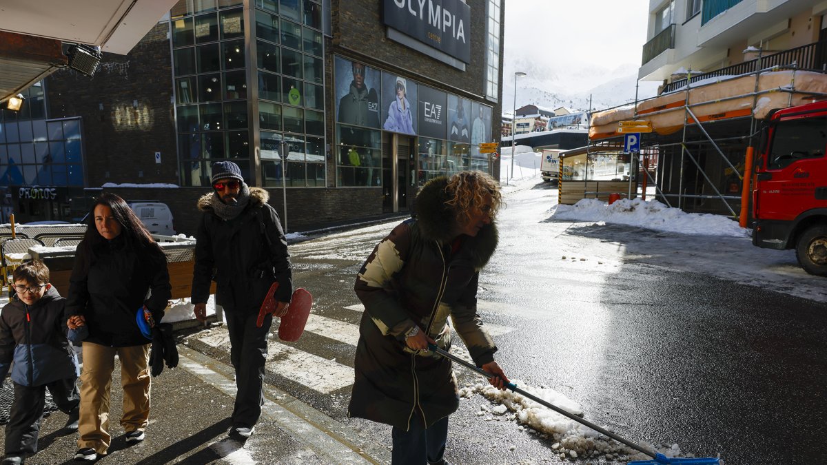 Una treballadora al Pas.