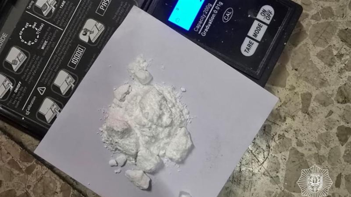 La droga comissada al punt de venda de cocaïna a Santa Coloma.
