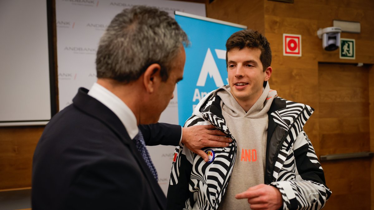 Alain Cabanes amb Roger Puig, ahir.