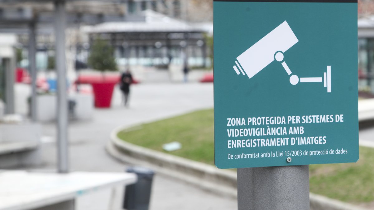 Càmeres de videovigilància.