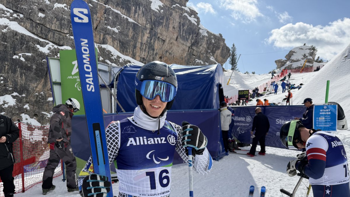 Roger Puig, a Cortina.