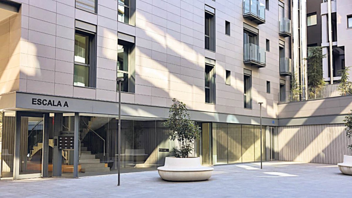 Les noves dependències comunals es faran als baixos de l’edifici de l’avinguda del Fener.