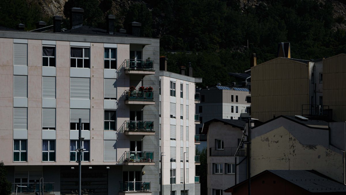 Un edifici a Santa Coloma.