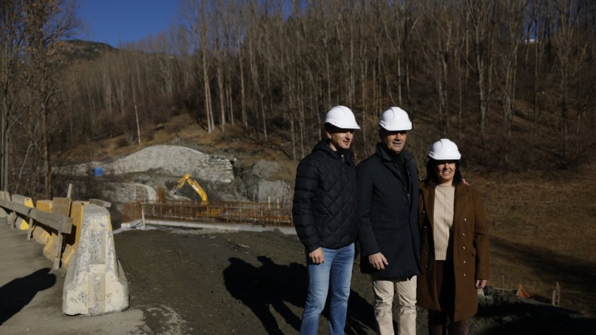 Els cònsols de la Massana amb Raul Ferré.