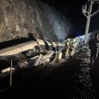 El tren descarrilat a Còrdova.