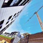 El conjunt residencial als Vilars amb nou cases.