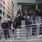 Treballadors al servei d’Immigració.