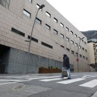 Pas de vianants davant de l'hospital