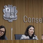 Imma Tor i Ester Molné, avui, al Consell General, durant la comapreixença per parlar sobre la posada en marxa de l'Entry/Exit a Espanya