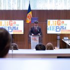 El síndic general, Carles Ensenyat, donant el tret de sortida a la Lliga de Debat organitzada pel Consell General.