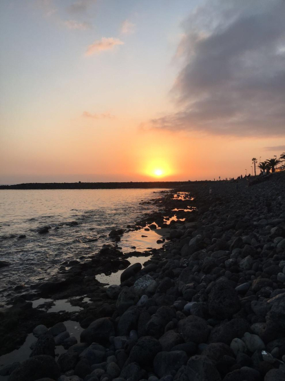 “Gaudint de les màgiques postes de sol a Tenerife”,  comenta l'Ian Ubach sobre aquesta foto que va realitzar el passat 16 d'agost a  l'illa canària.
