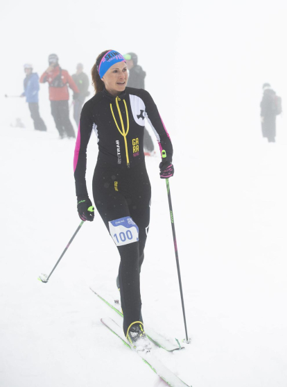 Guanyadora de la cursa d'esquí Skimo Femení