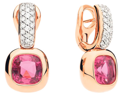 Arracades d’alta joieria de la col·lecció Nudo en or rosa de 18 quirats amb turmalina rubel·lita, 50 diamants pavès i tanca omega per a una major subjecció.