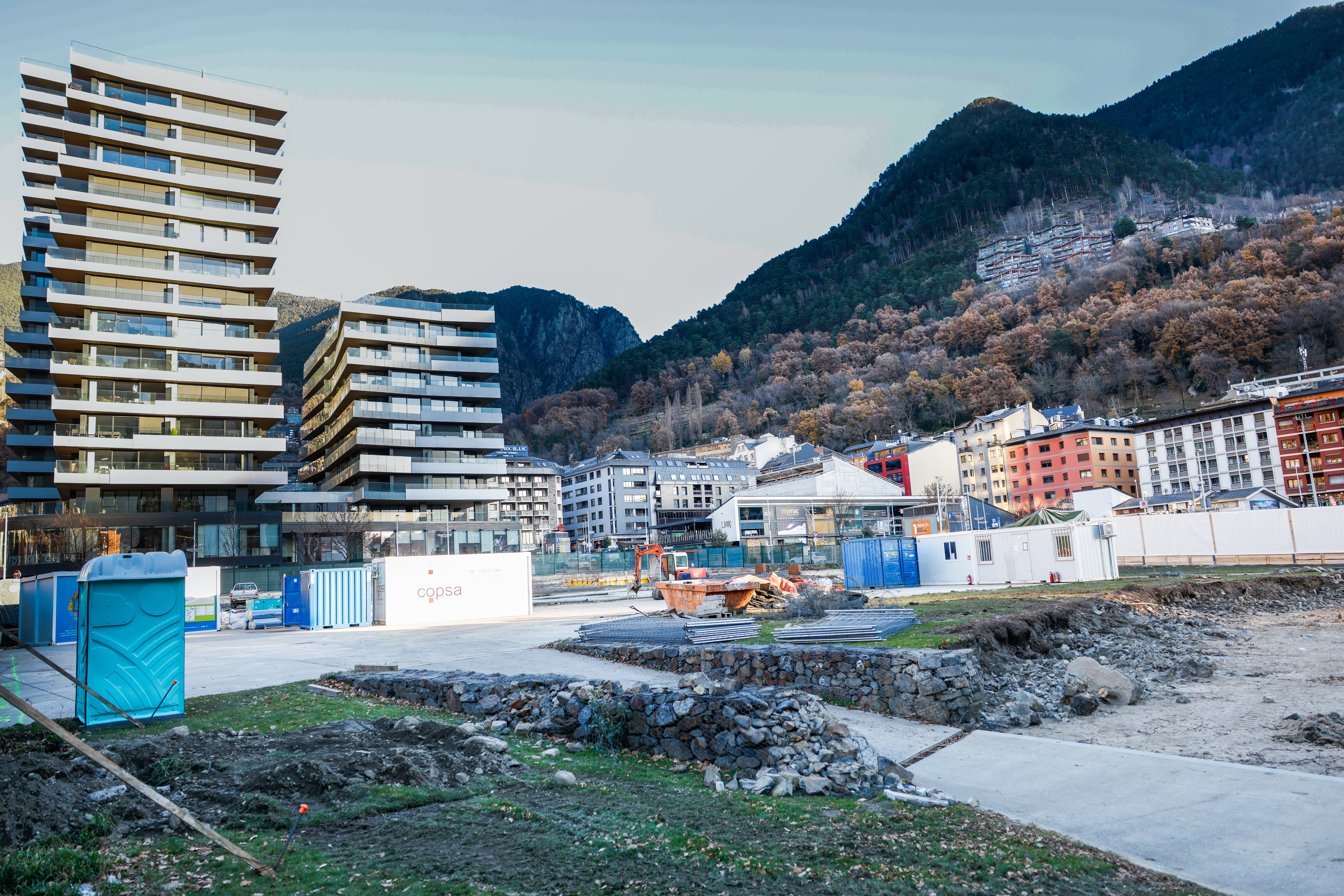 The land is already ready to start the construction work on the three new towers.