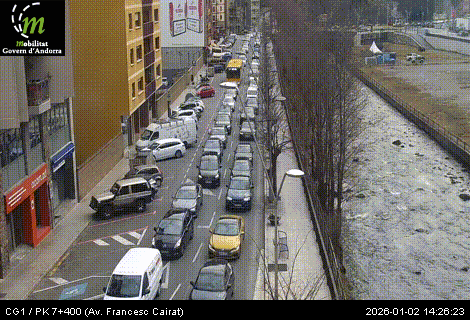 Retencions al centre de Sant Julià.