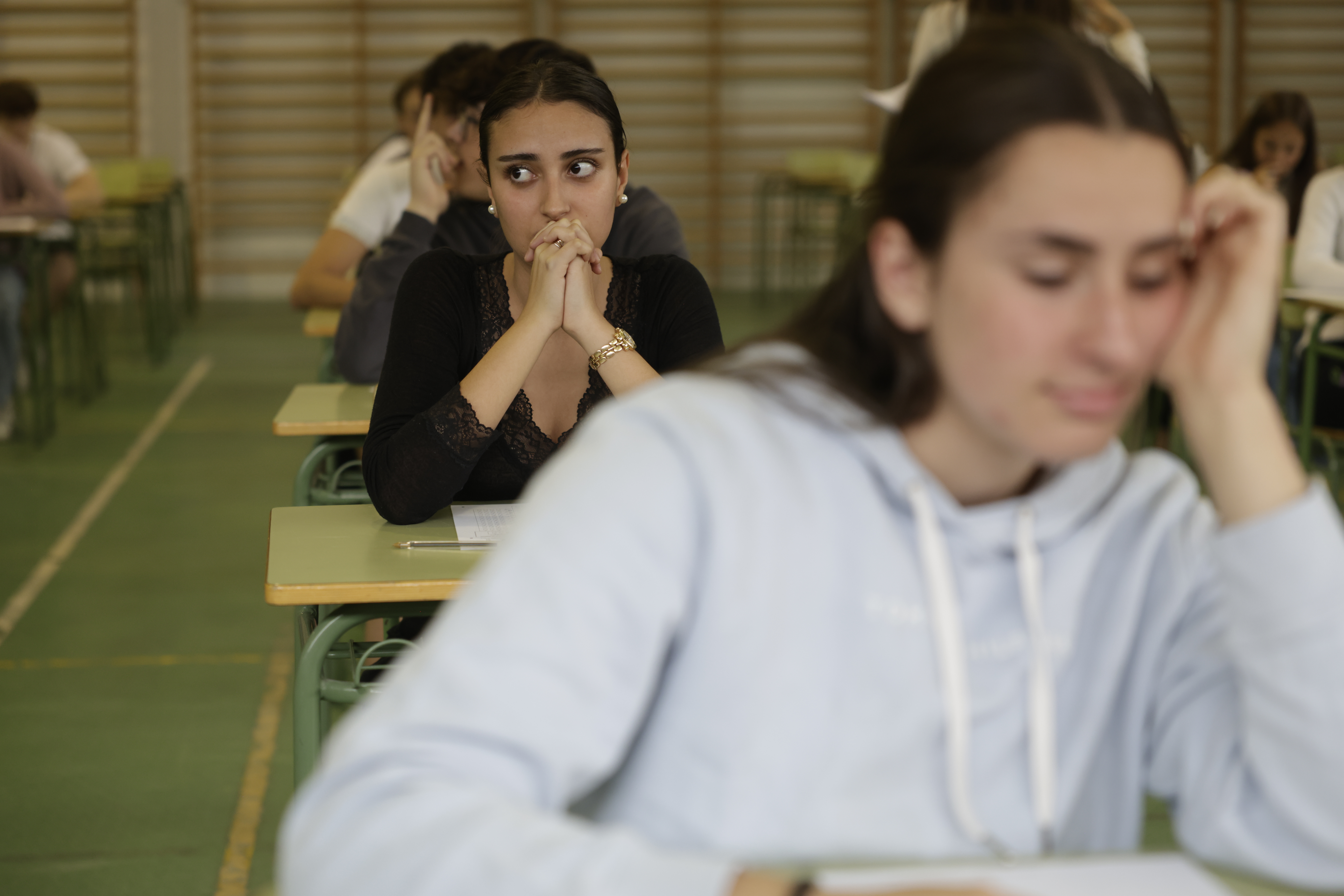 250 students face the selection exams