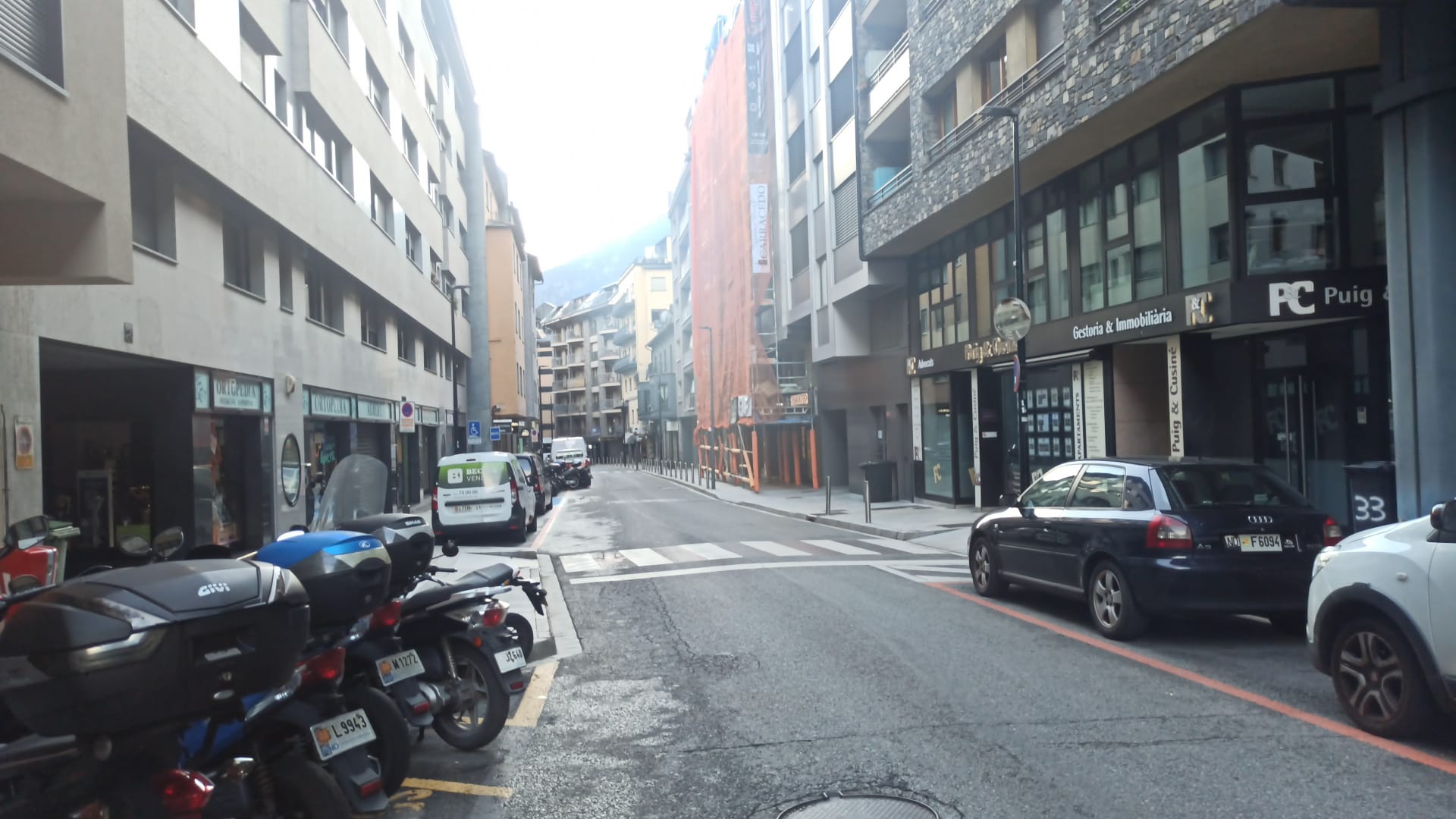 The flat linked to prostitution is on Avinguda Doctor Mitjavila.