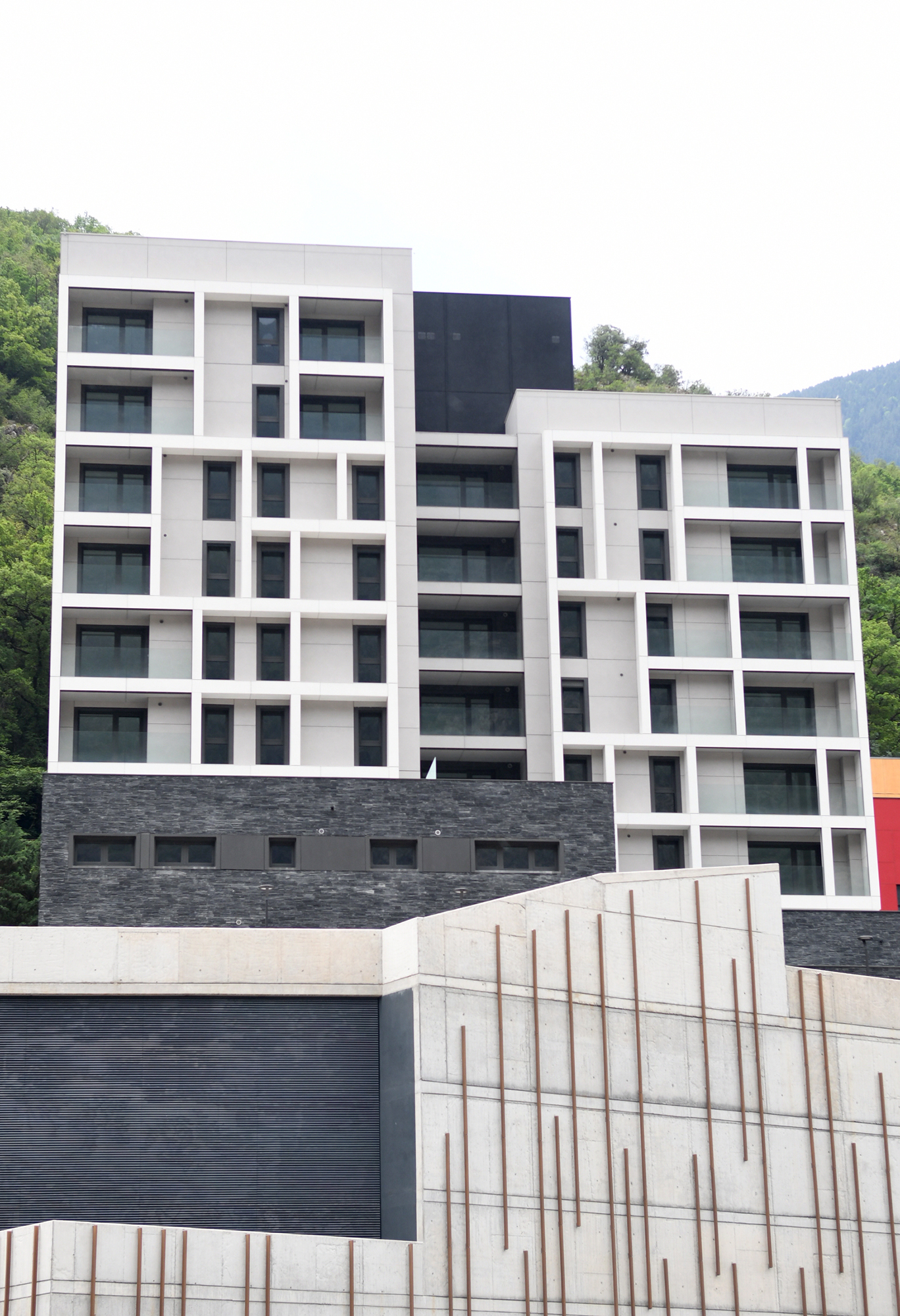 Social flats in Borda Nova.