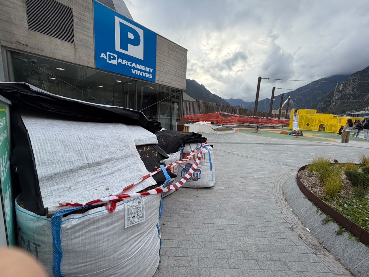 Parking Vinyes.